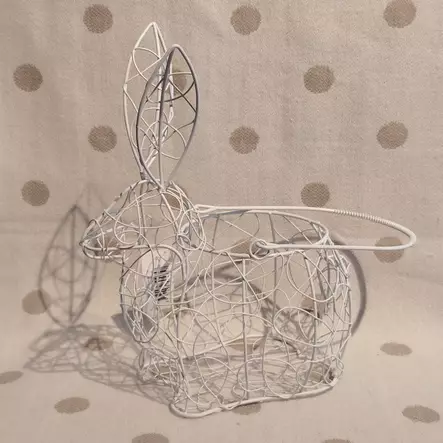 Metallikori pupu valkoinen sangalla - Korit ja säilytys - 8717459804357 - 1