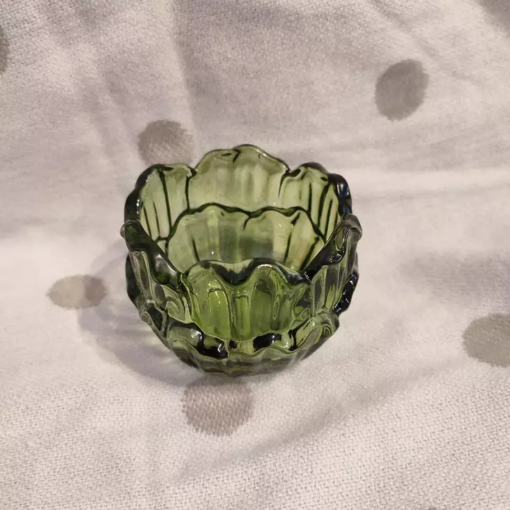 Tuikkulyhty "kukka" lasia 9x6 cm - Lyhdyt, kynttilät ja kynttilänjalat - 6430077182578 - 1